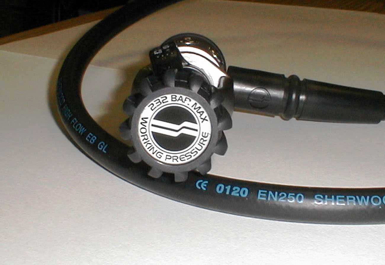Maximus SCUBA regulators - Image 2