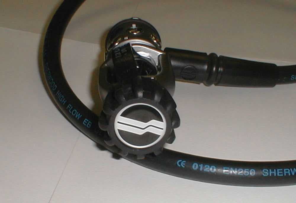 Maximus SCUBA regulators - Image 3