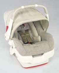 Safety 1st and Beatrix Potter "Designer 22" infant car seats/carriers - Image 1
