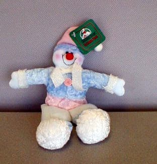 "Christmas House Plush Bear" and "Christmas House Christmas Plush" dolls - Image 2
