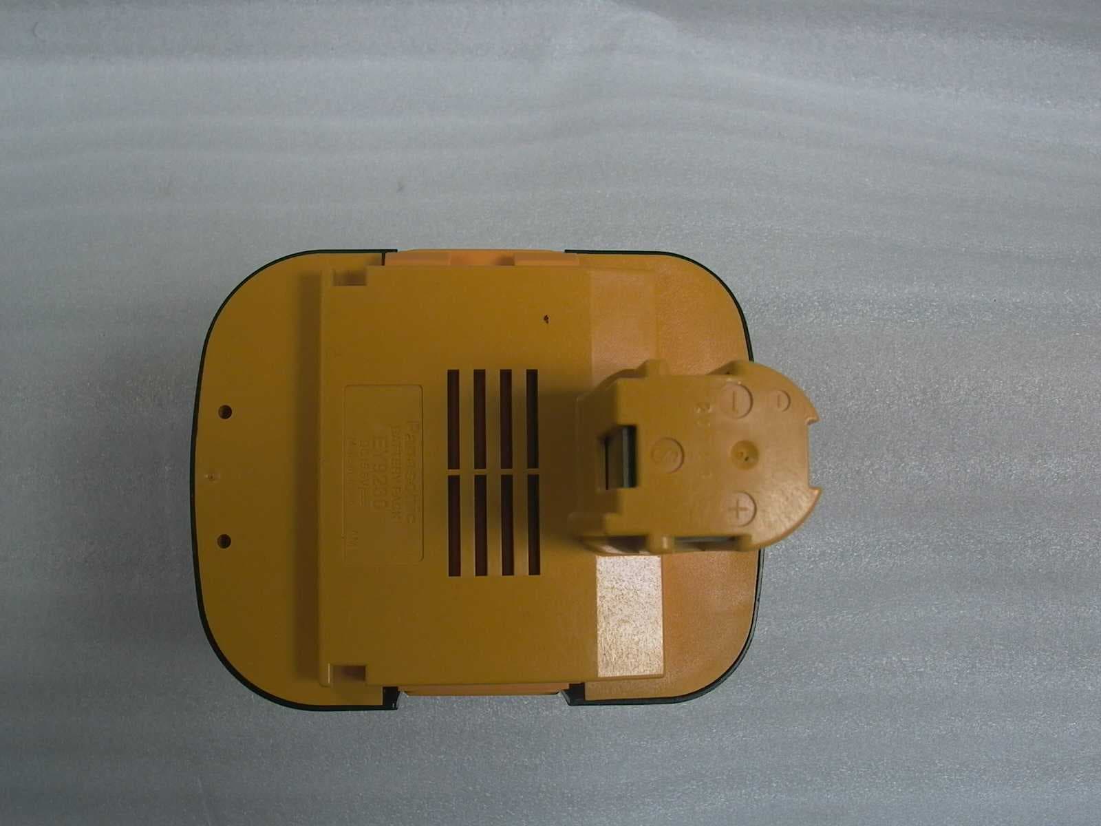 Panasonic cordless power tool battery packs - Image 1