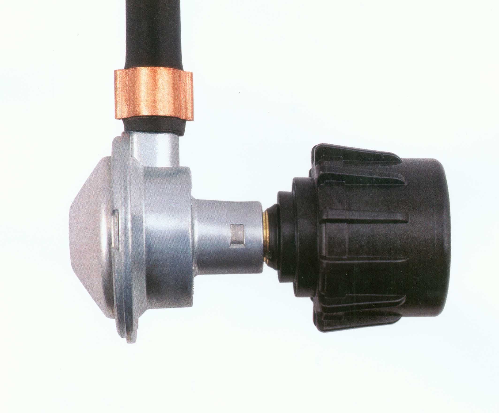 Marshall Gas Controls Model 451 and 452 LP-Gas regulators on Char-Broil®, Kenmore®, and Thermos® brand LP-Gas Grills (shipped to retailers between April 15, 2003 and May 6, 2003) - Image 1