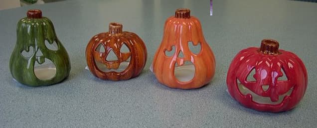 Halloween tealight candleholders - Image 1