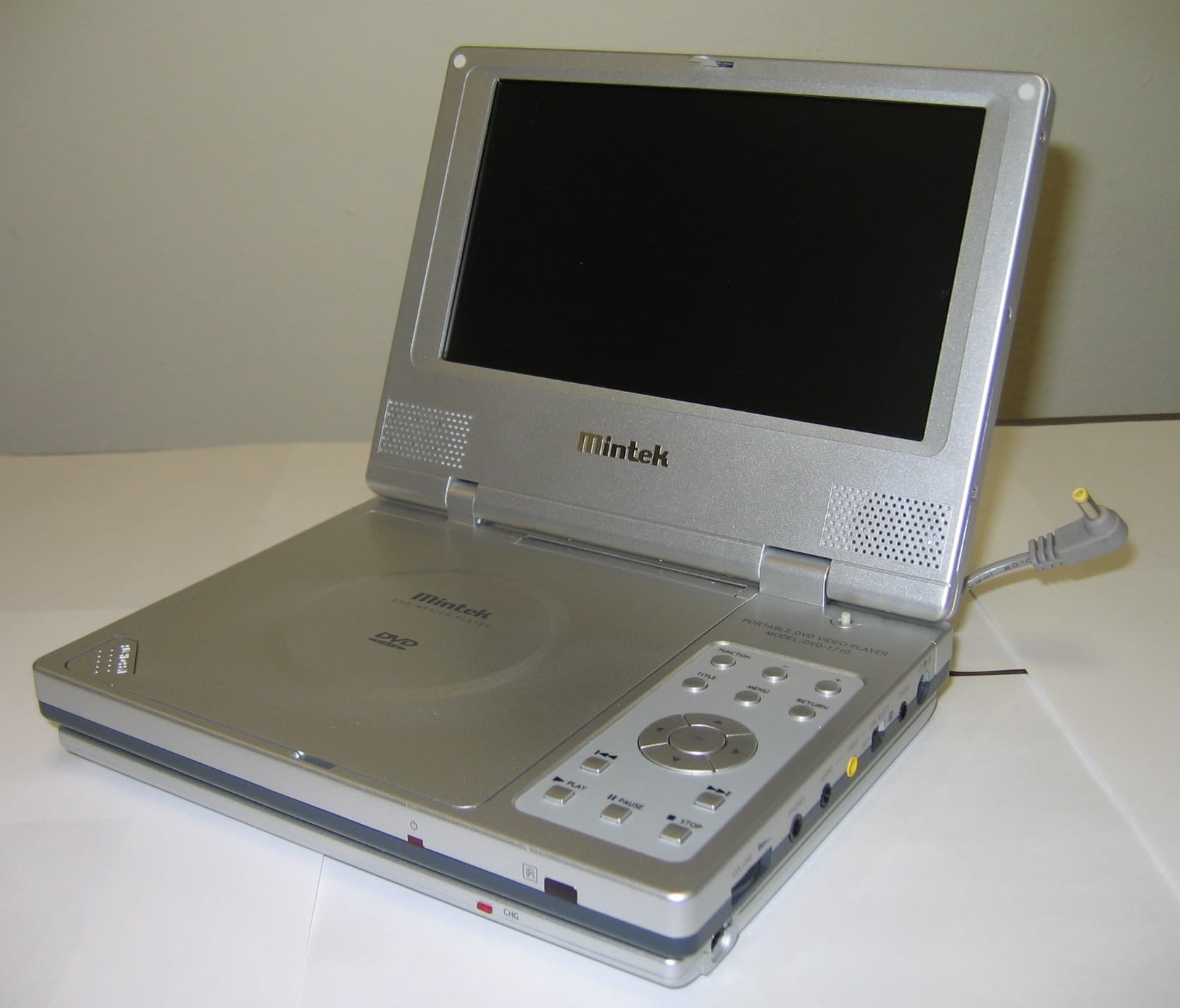 Portable DVD player battery packs - Image 2