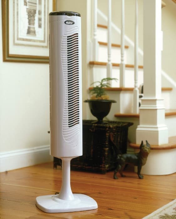 Oscillating Electric Tower Fan - Image 1