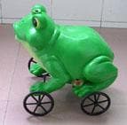 Frog, Fish or Duck Lawn Sprinkler - Image 2