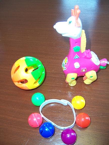 Ball Rattles, Wrist Rattles, Wind-Up Toys - Image 1