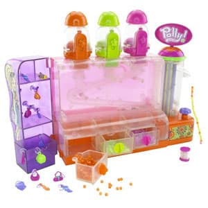 Various Polly Pocket dolls and accessories with magnets - Image 33