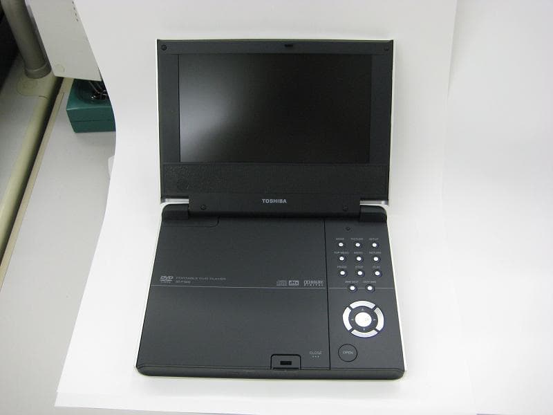 Toshiba AC Adapters Sold with Portable DVD Players - Image 2