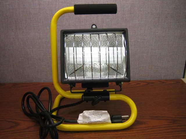 Chicago Electric Halogen Work Lights - Image 1