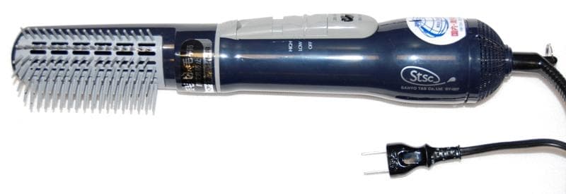 National and Sanyo Hand-Held Hair Dryers - Image 3
