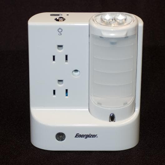 Energizer Light On Demand Wallplate Nightlights - Image 2