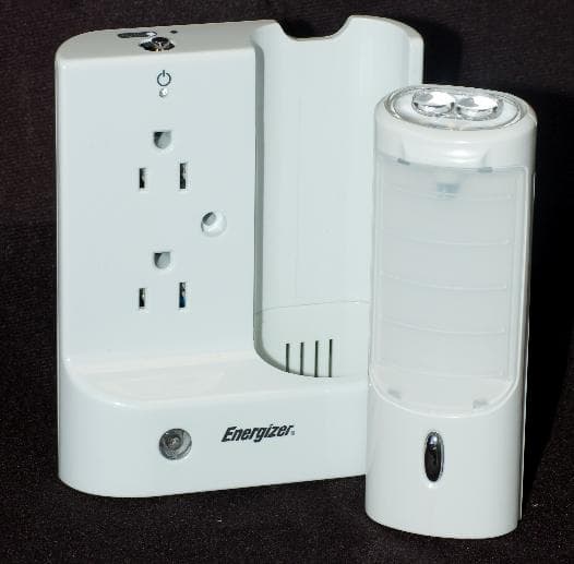 Energizer Light On Demand Wallplate Nightlights - Image 3
