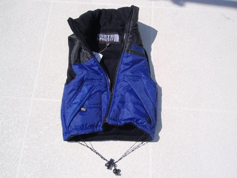 North-Sportif Hooded Jackets and Reversible Vests - Image 2