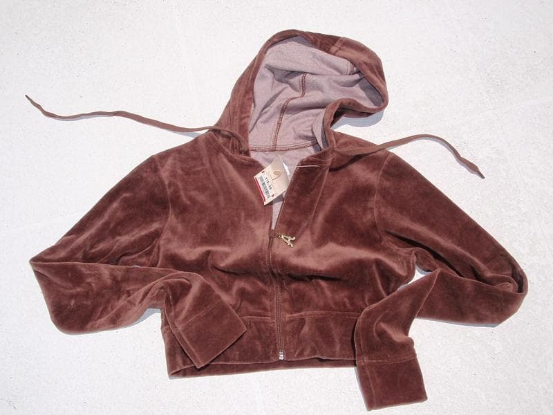 Hooded Jackets and Sweatshirts - Image 3