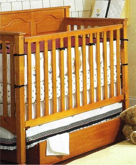 Alexander Designs Ltd. brand drop-side cribs - Image 2