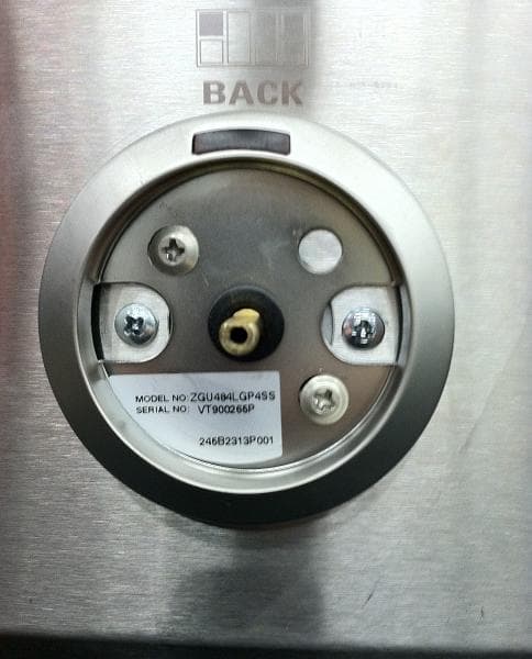 GE Monogram® Pro Rangetop with Grill - Image 2