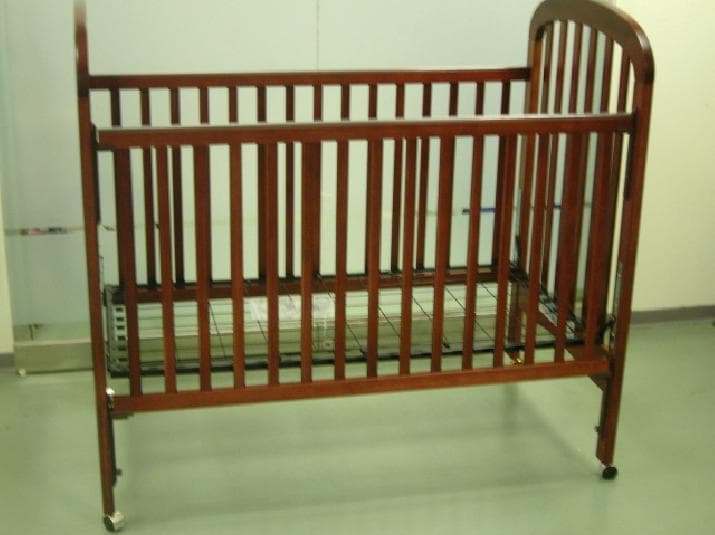 Rockland Furniture Drop-side Cribs - Image 5
