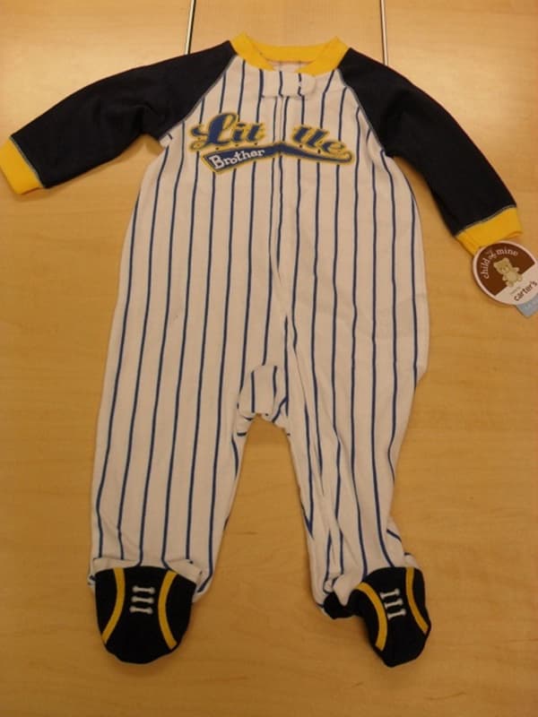 One-piece footed infant clothing with a zipper - Image 2