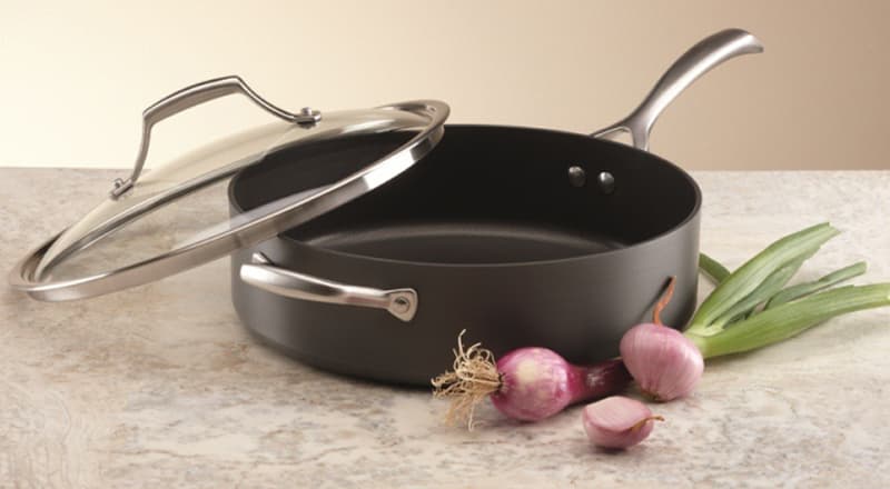 Kirkland Signature Six-Quart Sauté Pans with glass lids - Image 2