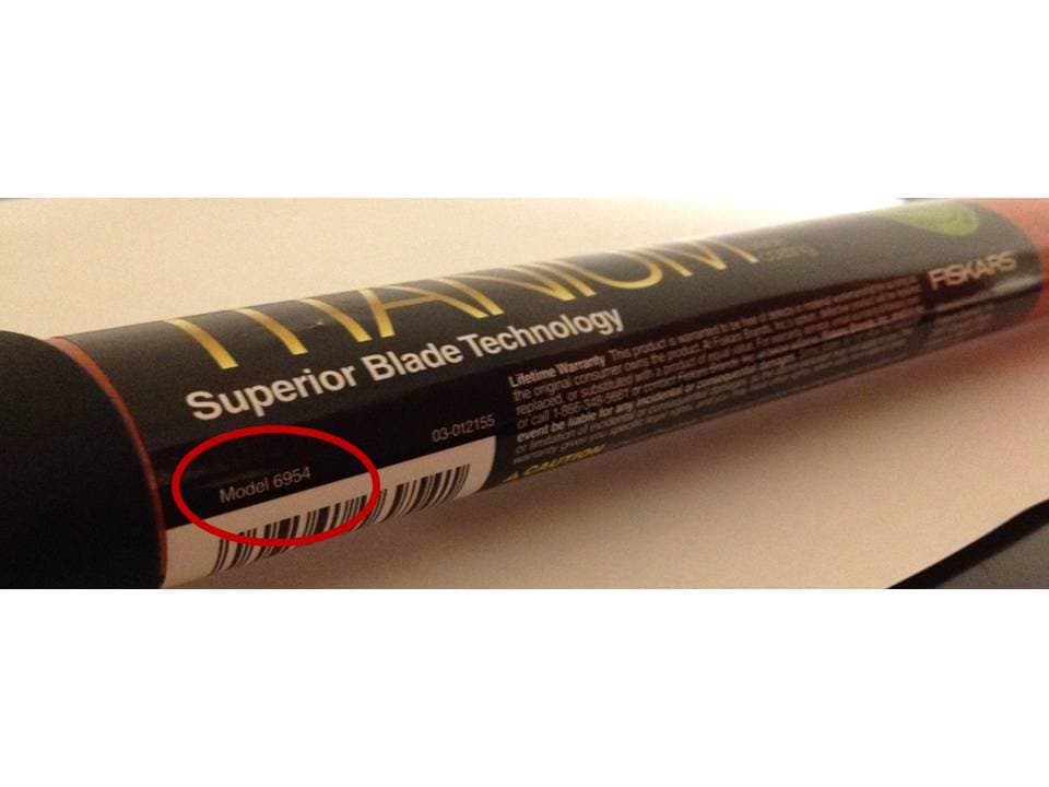 Fiskars® 32-Inch Bypass Lopper Shears - Image 3