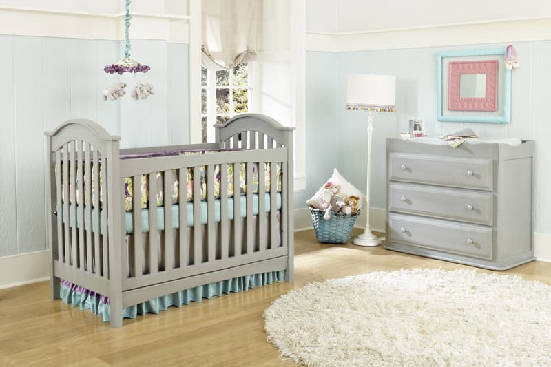 Cribs, furniture and accessories with vintage gray paint finish - Image 2