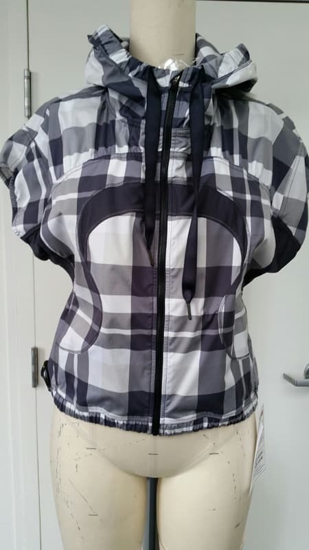 lululemon women's top - Image 11