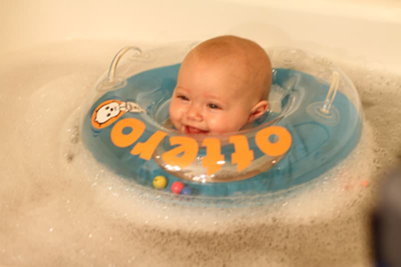 Otteroo Inflatable Baby Floats - Image 1