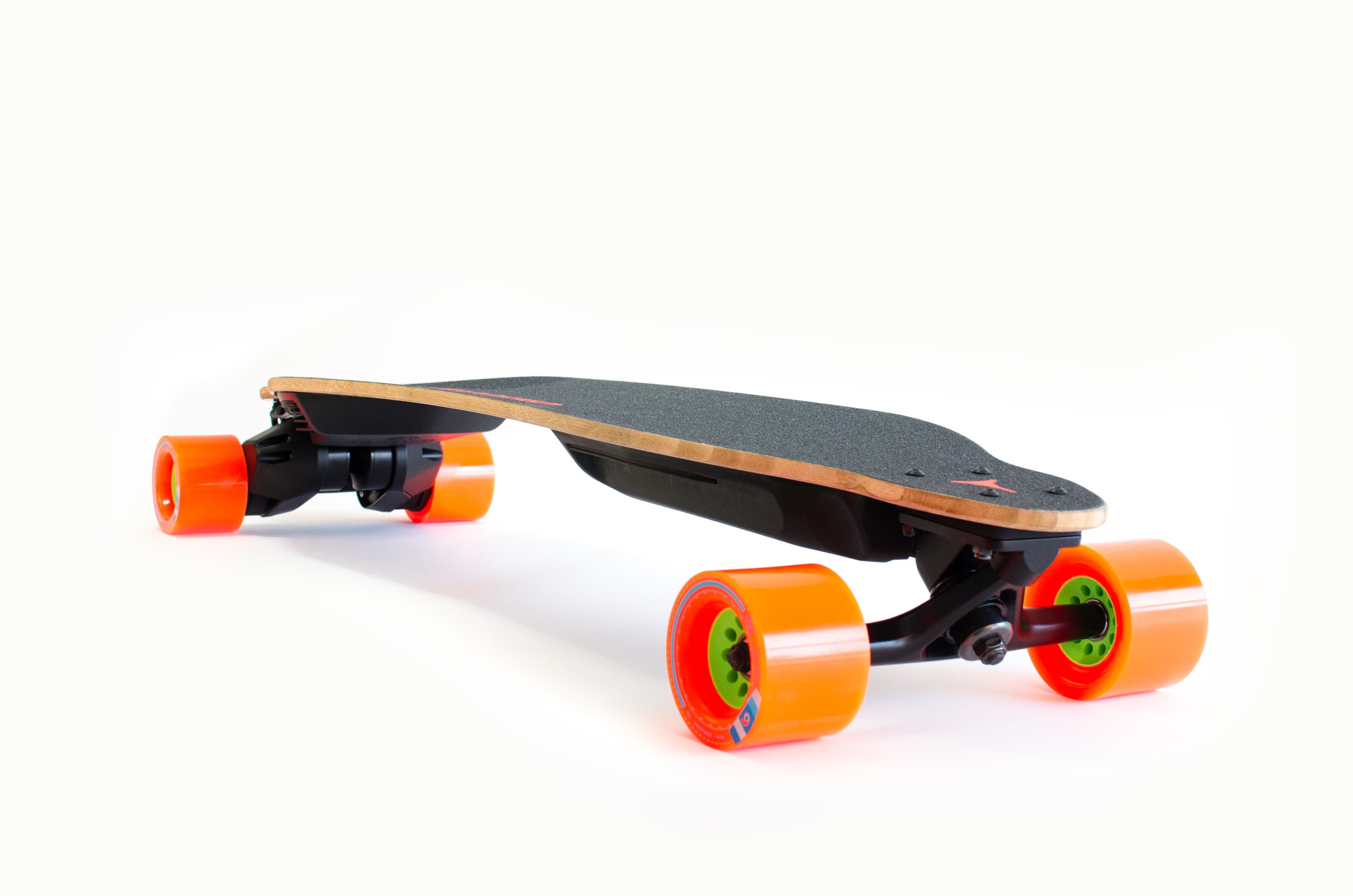 Electric-powered skateboards - Image 2