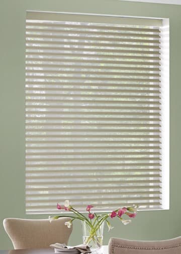 Motorized window coverings with lithium batteries - Image 9