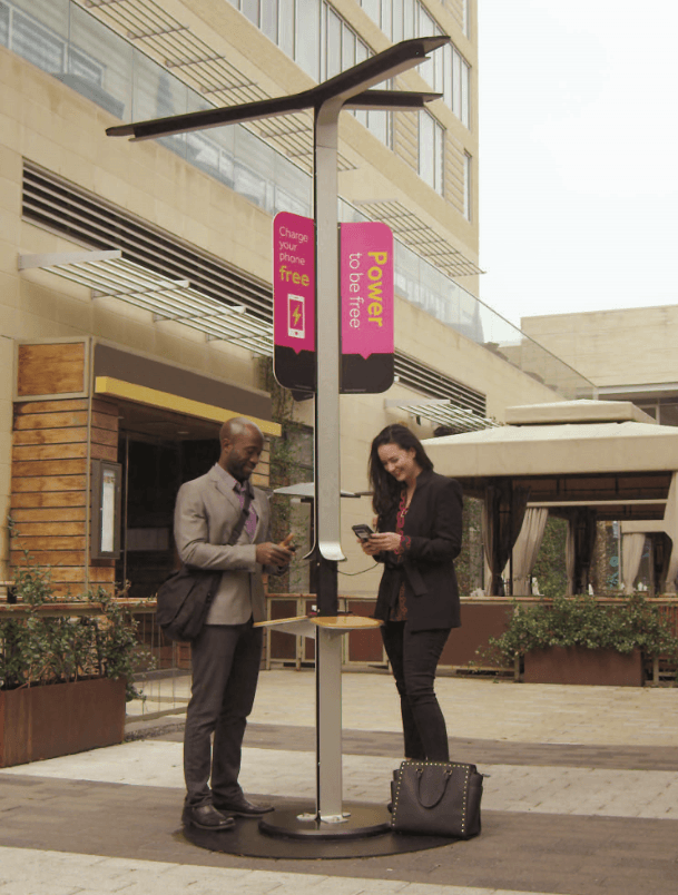 Street Charge solar powered mobile device charging stations - Image 1