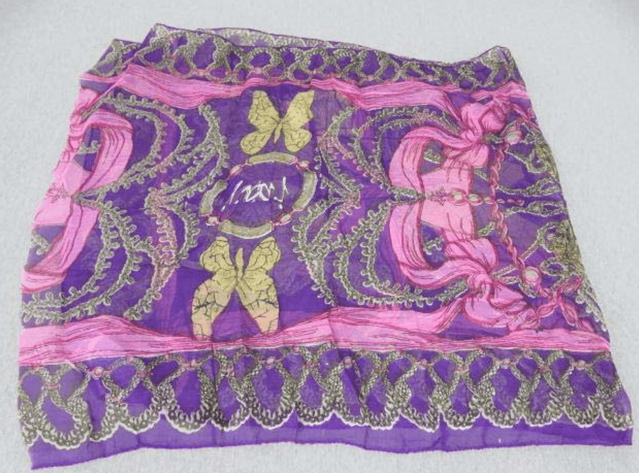 Women's Scarves - Image 1