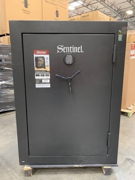 Stack-On Sentinel gun safe - Image 2