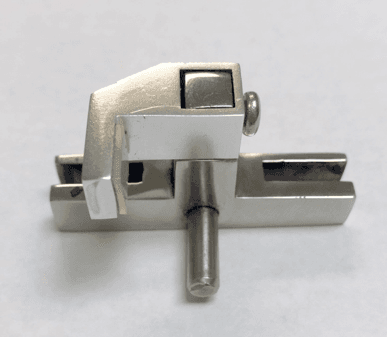 Glass shower doors and panels - Image 2