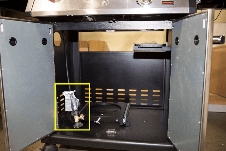 MR. STEAK four and five burner gas patio grills - Image 3