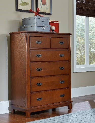 Chadwick and Bailey five-drawer chests - Image 2