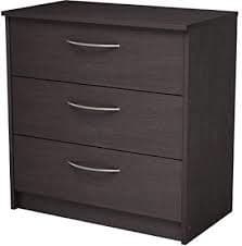 Finch three-drawer dressers - Image 1