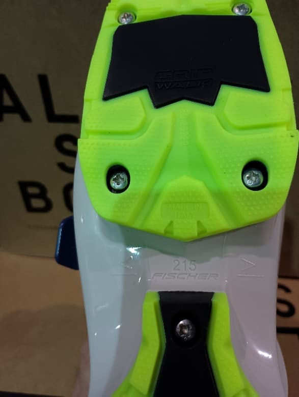 Fischer RC4 Junior Ski Boots - Image 6