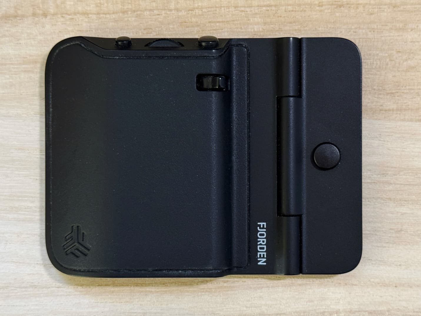 Fjorden iPhone Camera Grips - Image 1