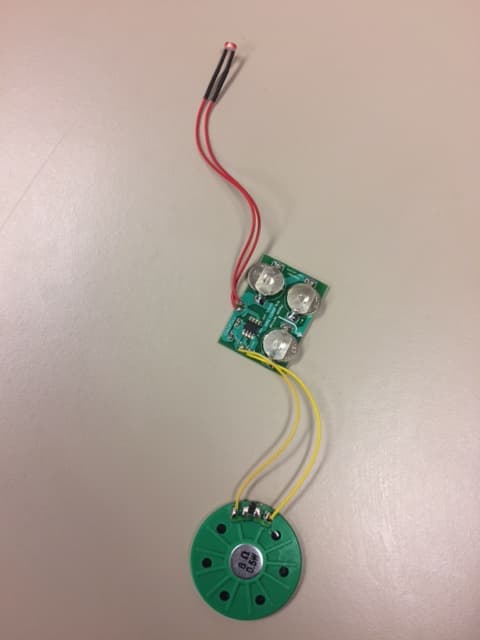 Christmas Wishes tins - Image 3