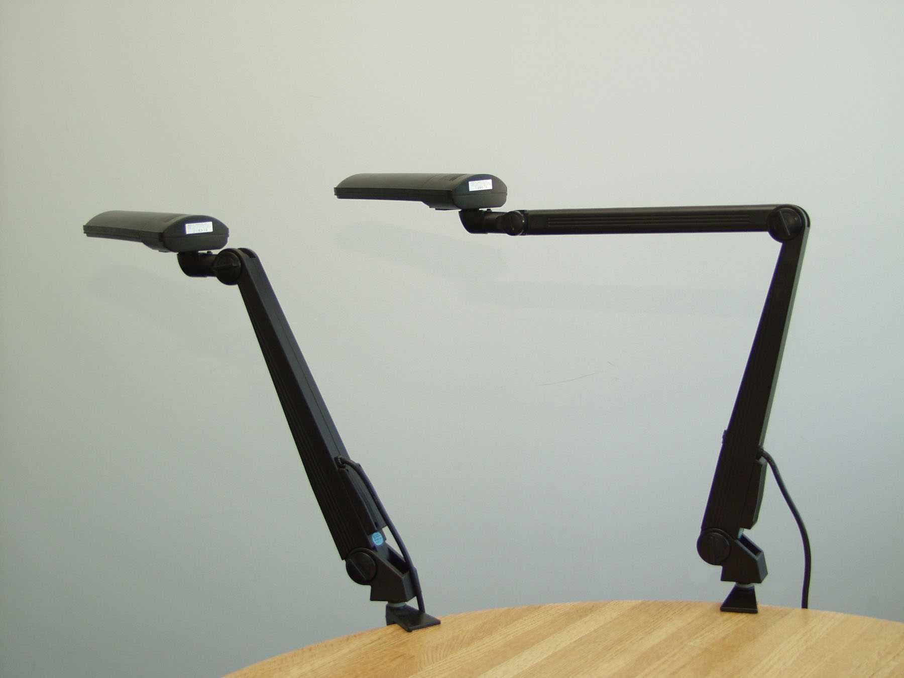 Portable fluorescent lamps - Image 1