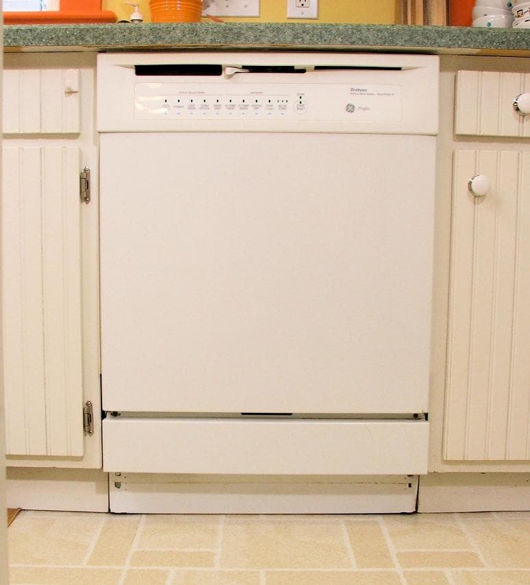 GE Dishwashers - Image 1