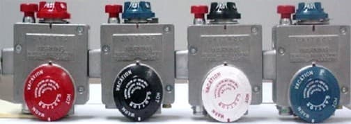 Robertshaw R110 Series Gas Control Valves - Image 1