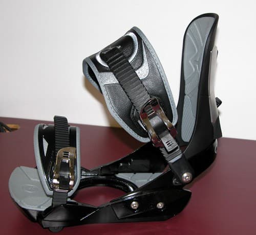 Quechua "Rn'x7FX" snowboard bindings - Image 1