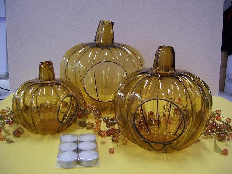 Pumpkin-Shaped Candle Holders - Image 1