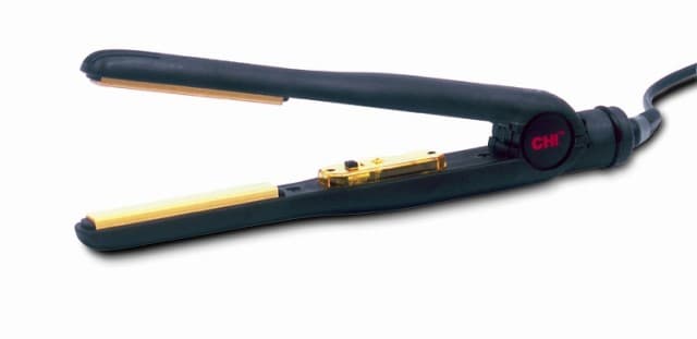 WEE CHI Ceramic Hairstyling Irons - Image 1