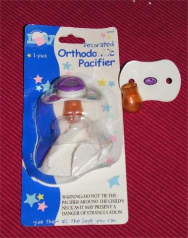Lov's Decorated Orthodontic Pacifier - Image 2