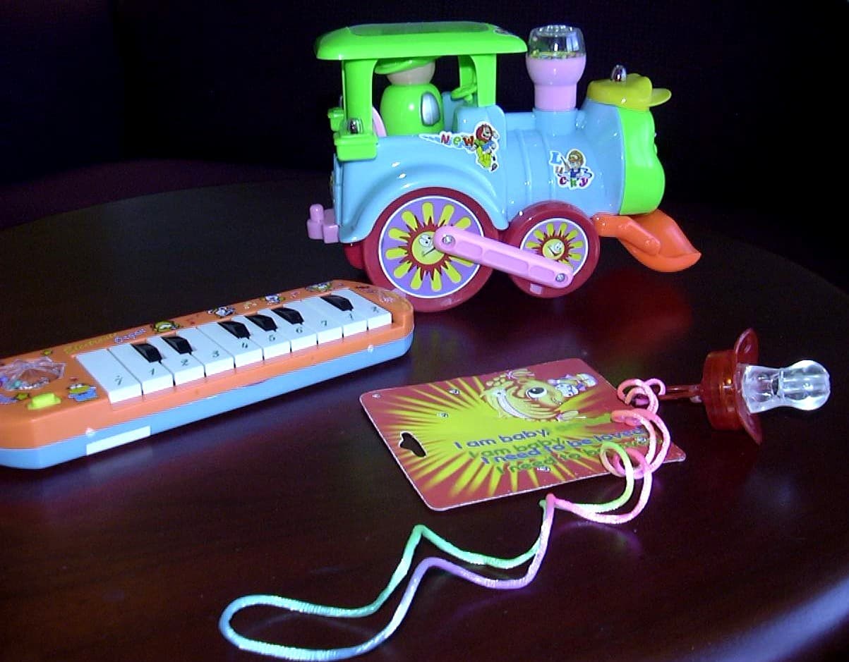 Light-up Pacifier, New Style Piano and High Toys Choochoo Toy Train - Image 1