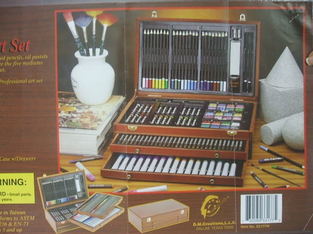 Deluxe Wood Art Sets - Image 1