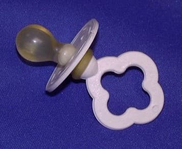 Cachito Pacifiers - Image 1